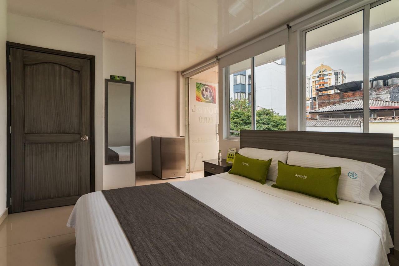 Ayenda 1121 Exito Hotel Pereira Buitenkant foto